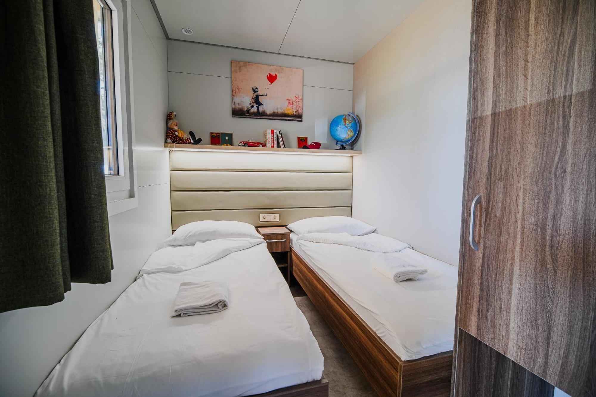 Premium Mobile Homes With Thermal Riviera Tickets 카테즈 옵 사비 객실 사진